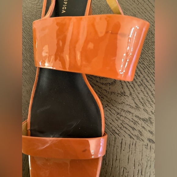 VIA SPIGA Women's Forte Block Heel Sandal size 9.5, is a salmon color - Picture 7 of 7